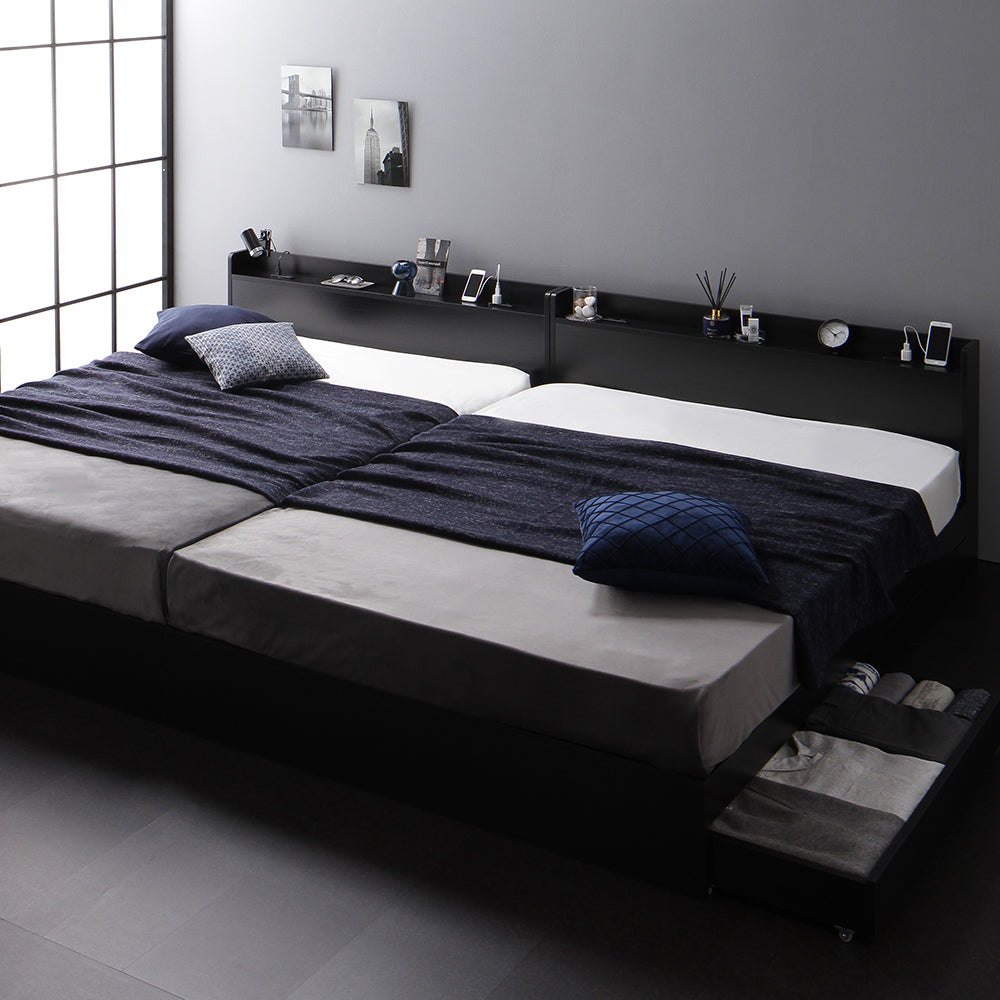 ブラック